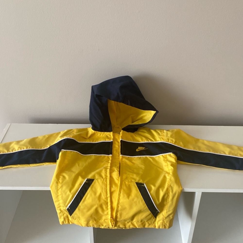 Nike two piece suit